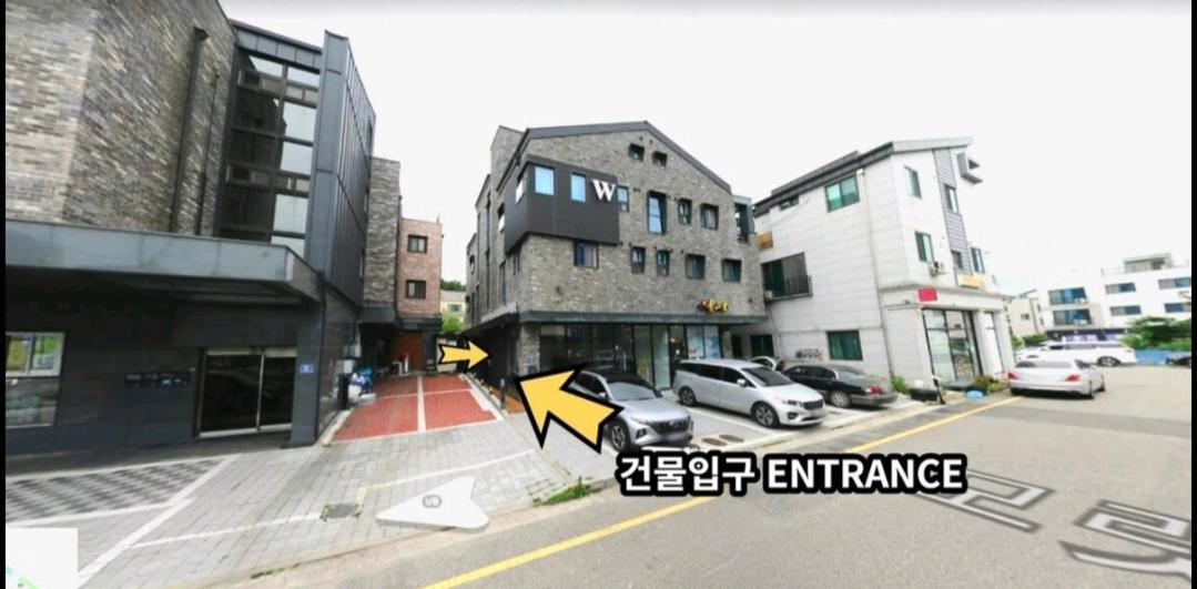 W Premium Guesthouse Incheon Airport Rum bild